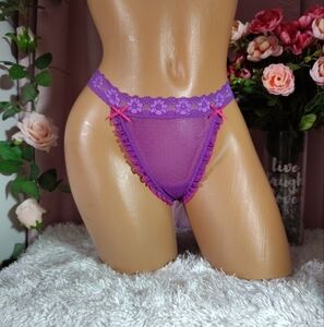 Vintage Victoria's Secret Sexy Little Things Panty Small